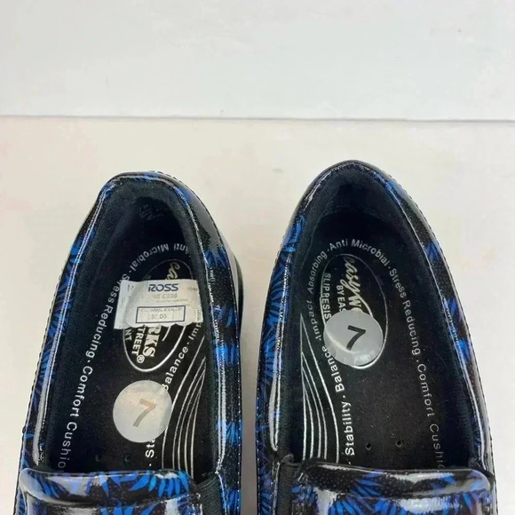 Easy Works by Easy Street Leeza Navy Midnight Sunflower Slip on Clogs Size 7 - Picture 6 of 7